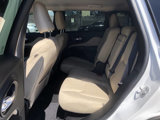 Used 2015 Jeep Cherokee Latitude w/ Comfort/Convenience Group image 4
