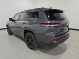 Used 2024 Jeep Grand Cherokee L Laredo image 2