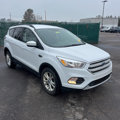 Used 2018 Ford Escape SE w/ SE Sync 3 Package image 3