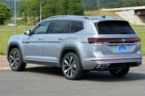 New 2025 Volkswagen Atlas SEL Premium R-Line image 5
