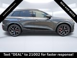 New 2025 Audi SQ6 e-tron Prestige image 2