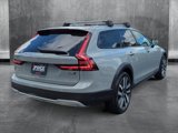Used 2025 Volvo V90 B6 Cross Country Ultra w/ Climate Package image 5
