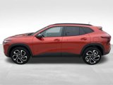 Used 2024 Chevrolet Trax RS w/ Sunroof Package image 3