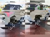 New 2025 Ford Explorer Active w/ Active Comfort Package image 4