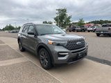 Used 2023 Ford Explorer XLT w/ Equipment Group 202A image 3