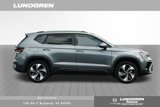 Used 2025 Volkswagen Taos SE image 2