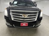 Used 2019 Cadillac Escalade Platinum image 2