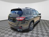 New 2025 Honda Pilot Sport image 4
