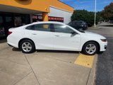 Used 2023 Chevrolet Malibu LS image 3