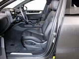 New 2025 Porsche Cayenne image 5