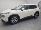 Used 2023 Nissan Rogue SV image 2