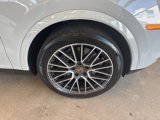 Used 2022 Porsche Cayenne Coupe image 2