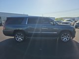 Used 2019 Cadillac Escalade ESV Luxury image 2