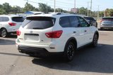 Used 2019 Nissan Pathfinder SL image 3