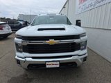New 2025 Chevrolet Silverado 3500 LT image 2