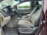 Used 2017 Kia Sedona LX w/ LX Essentials Premium Package image 3