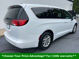 Certified 2023 Chrysler Voyager LX image 3