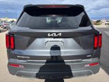 Used 2023 Kia Sorento LX image 4