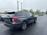 Used 2022 Ford Explorer XLT w/ Equipment Group 202A image 5