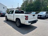 Used 2025 Nissan Frontier SV image 4