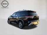 New 2025 Nissan Pathfinder SL w/ Black Appearance Package image 5
