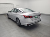 Used 2022 Nissan Altima 2.5 SV image 5