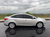 Used 2018 Ford Focus Titanium image 2