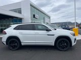 New 2025 Volkswagen Atlas Cross Sport SEL R-Line image 2