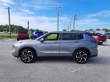 Used 2022 Mitsubishi Outlander SE image 4