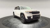 Used 2023 Jeep Grand Cherokee L Laredo image 2