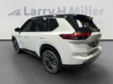 New 2026 Nissan Rogue Platinum image 3