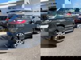 Used 2021 Ford Edge Titanium image 2