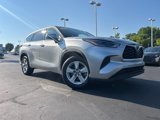 Used 2022 Toyota Highlander L image 3