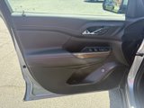 Used 2023 GMC Acadia SLE w/ Driver Convenience Package image 3