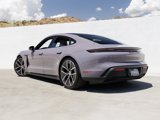 Used 2025 Porsche Taycan image 3