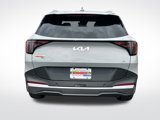 New 2026 Kia Sportage EX image 4