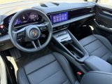 Used 2025 Porsche Macan Electric image 4