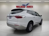 Used 2024 Buick Enclave Essence image 3