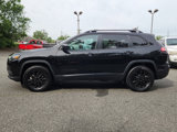Used 2023 Jeep Cherokee Altitude Lux image 2