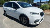 Used 2024 Chrysler Pacifica Limited image 5