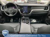 Certified 2024 Volvo XC60 B5 Core image 2