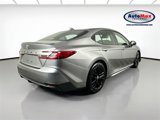 Used 2025 Toyota Camry SE w/ Convenience Package image 2