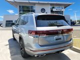 New 2025 Volkswagen Atlas SEL Premium R-Line image 3
