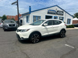 Used 2017 Nissan Rogue Sport SL w/ SL Premium Package image 3