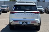 New 2025 Nissan Pathfinder Platinum image 6