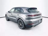 New 2025 Porsche Cayenne E-Hybrid image 3