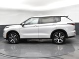 New 2025 Mitsubishi Outlander SE image 4