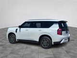 New 2025 Nissan Armada Platinum w/ Convenience Package image 4