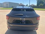 Used 2025 Chevrolet Trax RS w/ Sunroof Package image 4