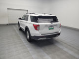 Used 2023 Ford Explorer XLT w/ Equipment Group 202A image 5